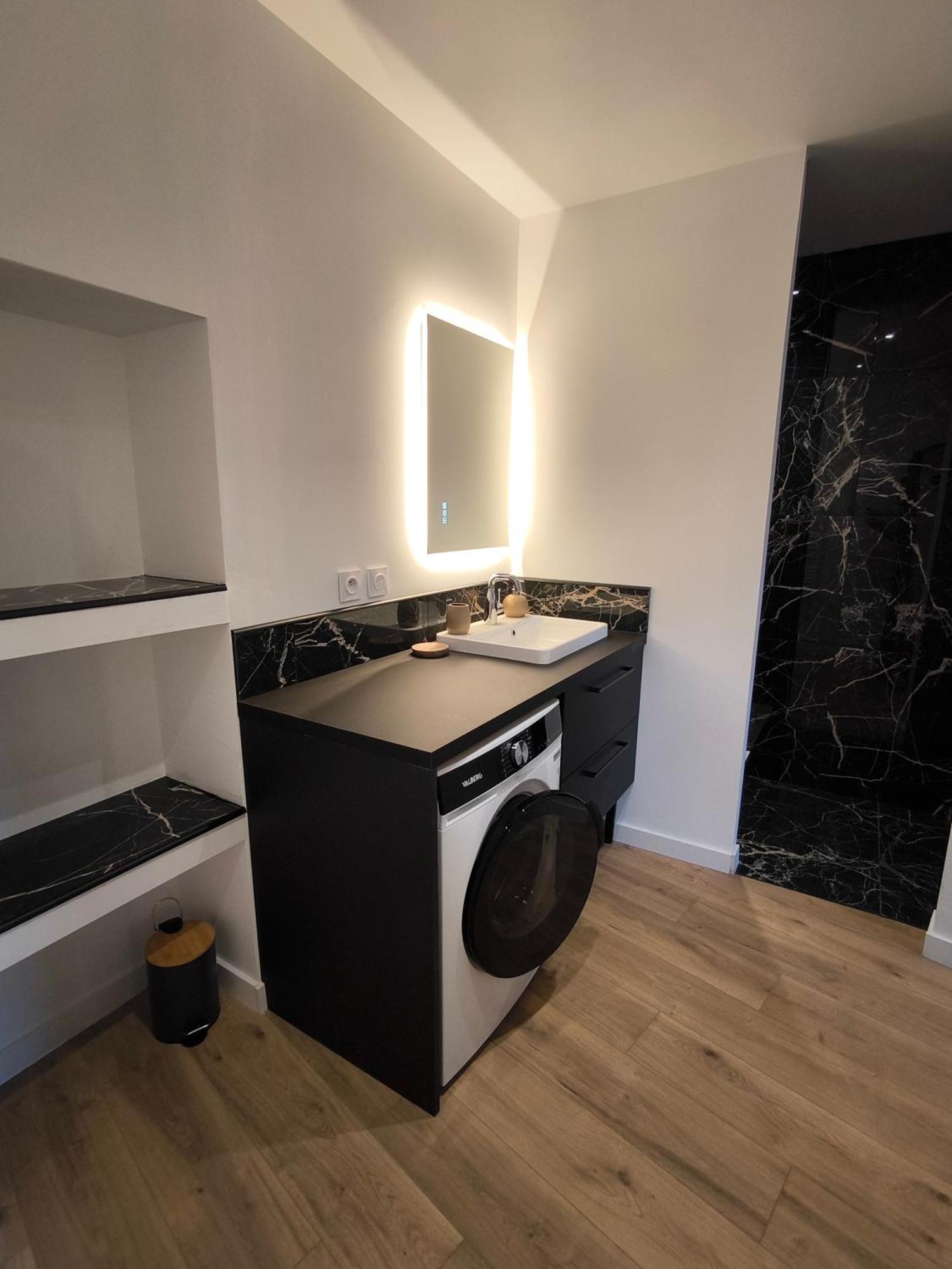 Sublime T2 En Plein Centre Climatise Apartment Montelimar Luaran gambar